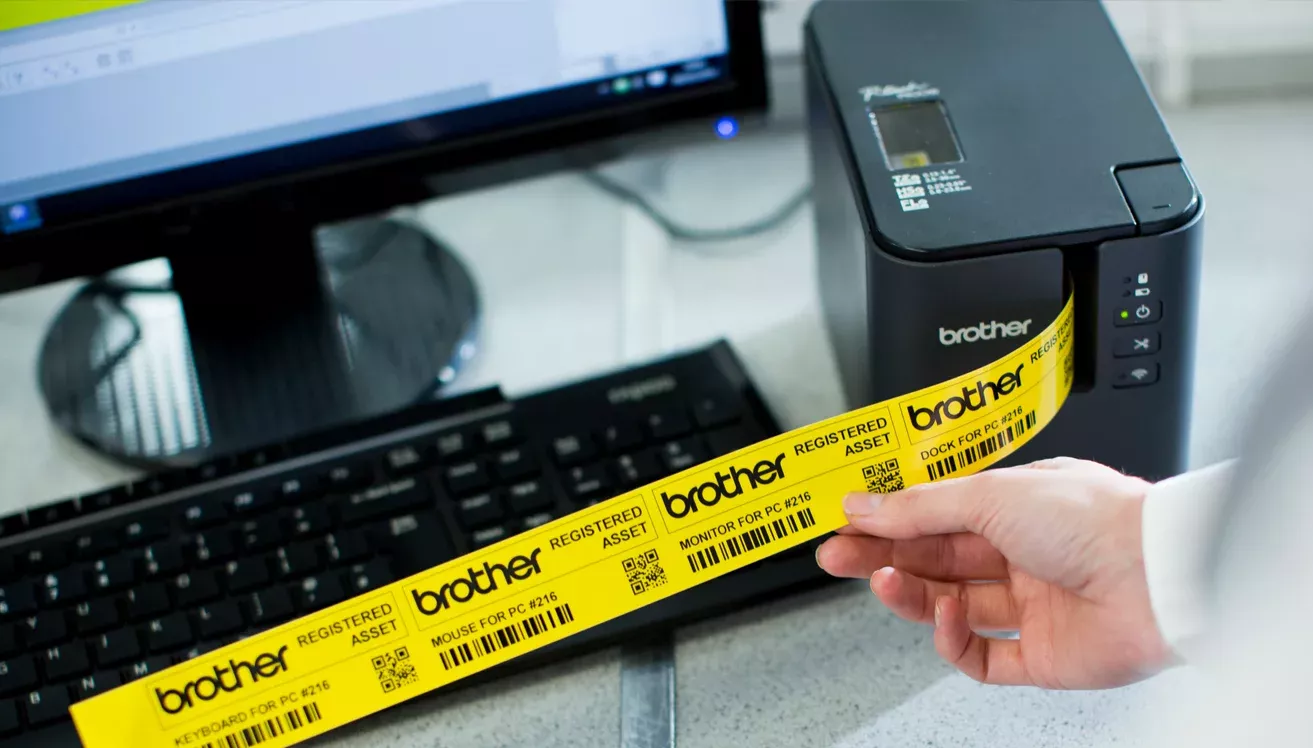 Handheld Label Printers | Brother Labelling